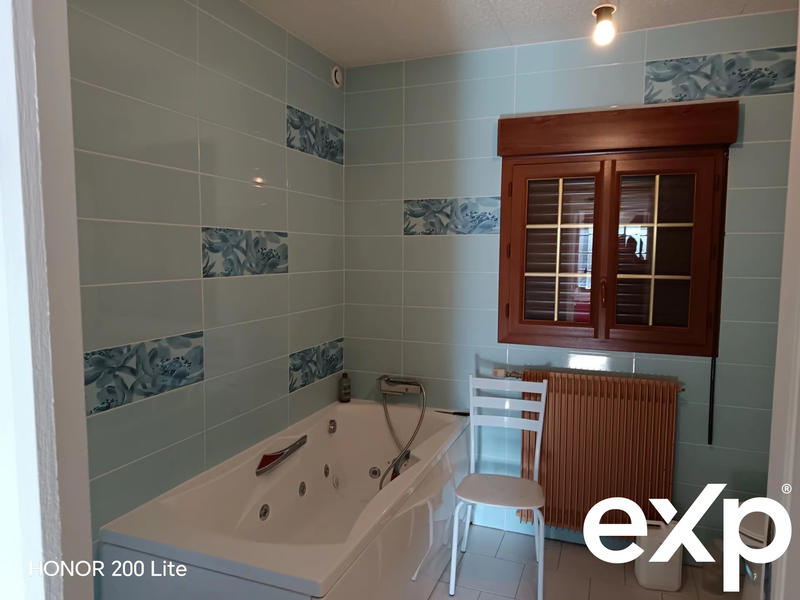 Maison traditionnelle - 74 m² - 4 pièces