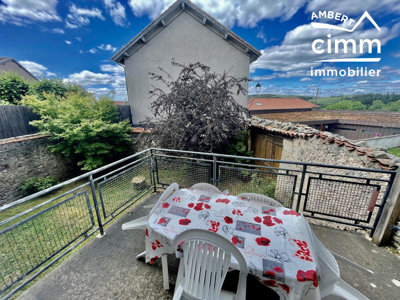 Maison - 209 m² - 8 pièces