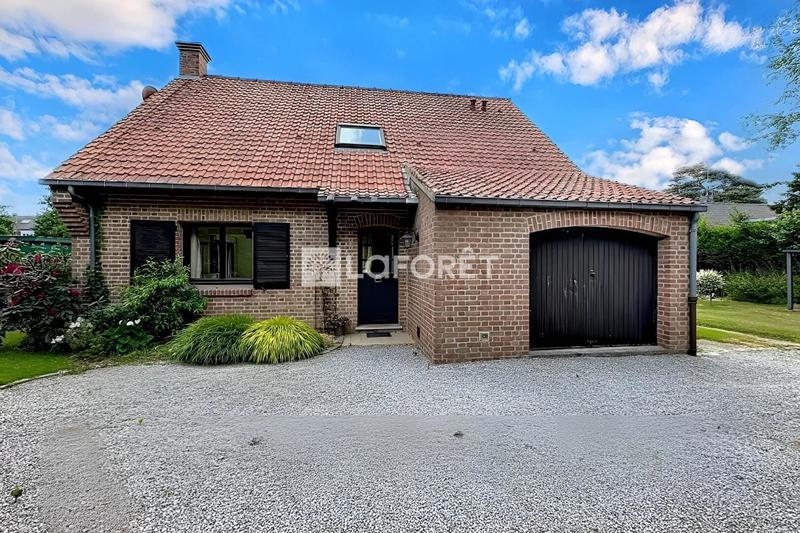 Demeure - 106 m² - 6 pièces