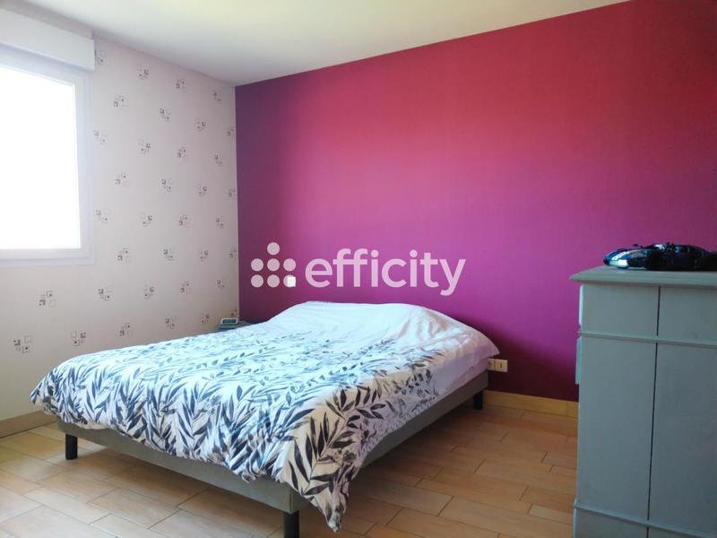 Pavillon - 211 m² - 7 pièces