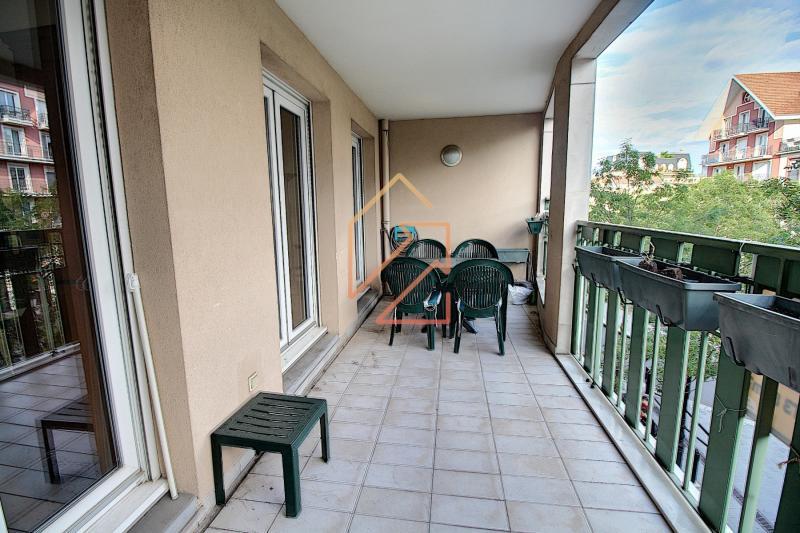 Appartement - 81 m² - 3 pièces