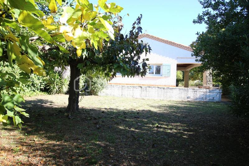 Maison traditionnelle - 104 m² - 4 pièces