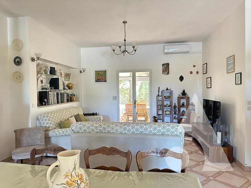 Maison - 134 m² - 5 pièces