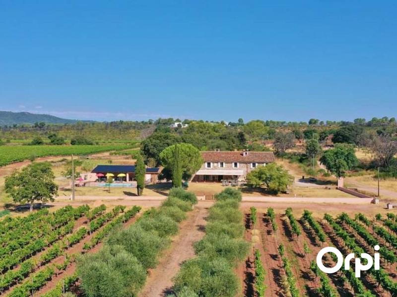 Maison - 419 m² - 7 pièces