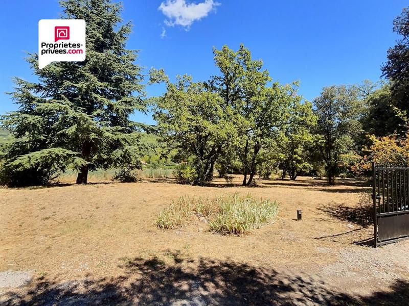 Maison - 190 m² - 5 pièces