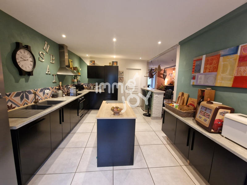 Maison - 134 m² - 5 pièces