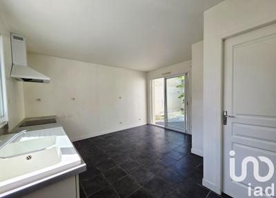 Maison de village - 82 m² - 6 pièces