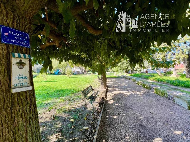 Propriété - 435 m² - 15 pièces