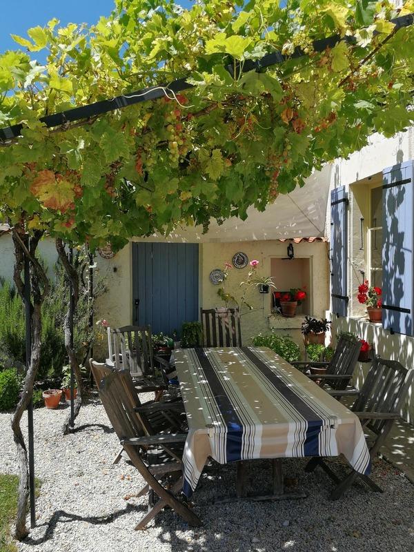 Maison en pierre - 280 m² - 11 pièces