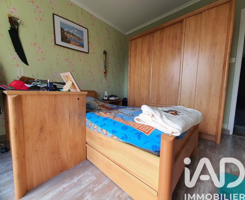 Maison - 255 m² - 12 pièces