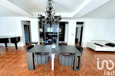 Appartement - 174 m² - 5 pièces