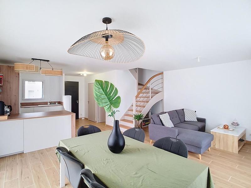 Maison - 89 m² - 4 pièces