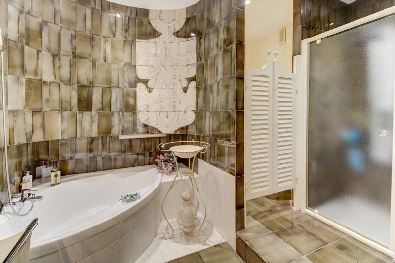 Appartement - 160 m² - 5 pièces