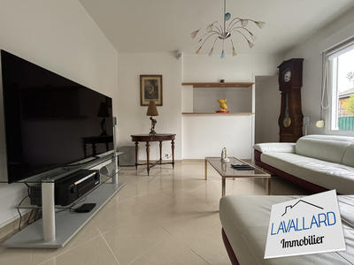 Maison - 134 m² - 4 pièces