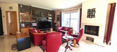 Maison de maîtres - 238 m² - 7 pièces