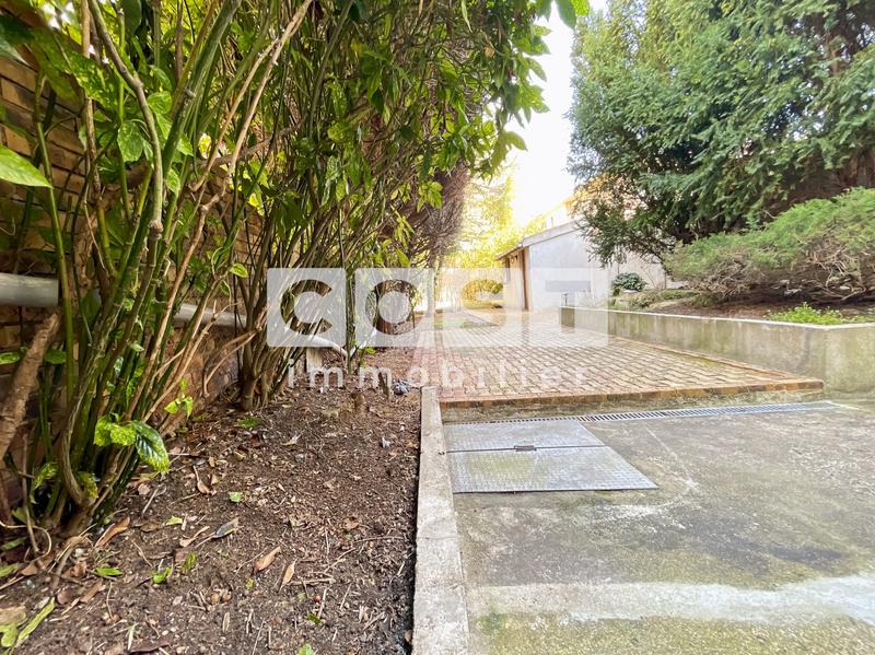 Maison - 100 m² - 3 pièces