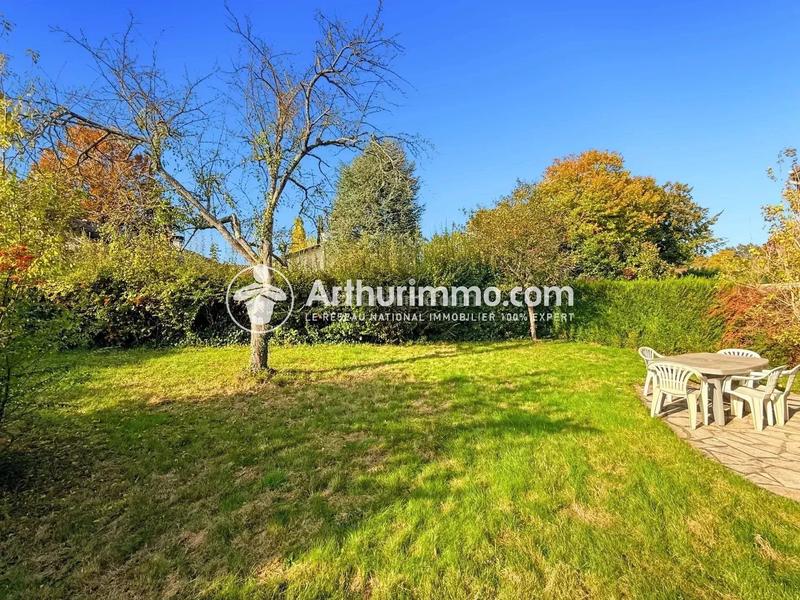 Maison - 189 m² - 8 pièces