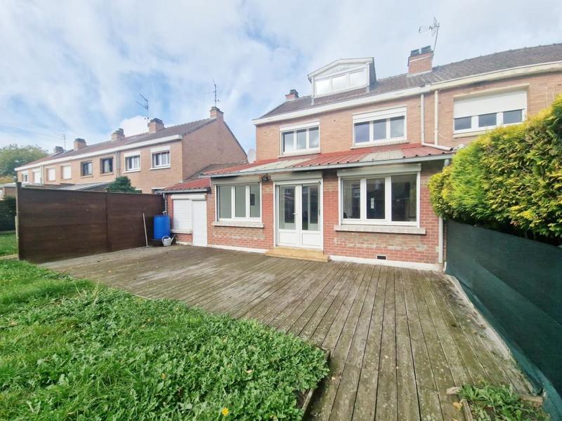 Maison - 112 m² - 6 pièces