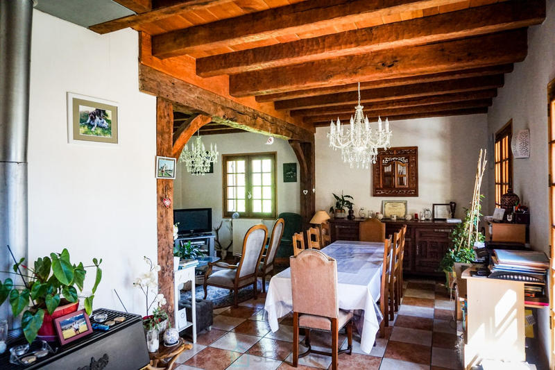 Maison - 160 m² - 6 pièces