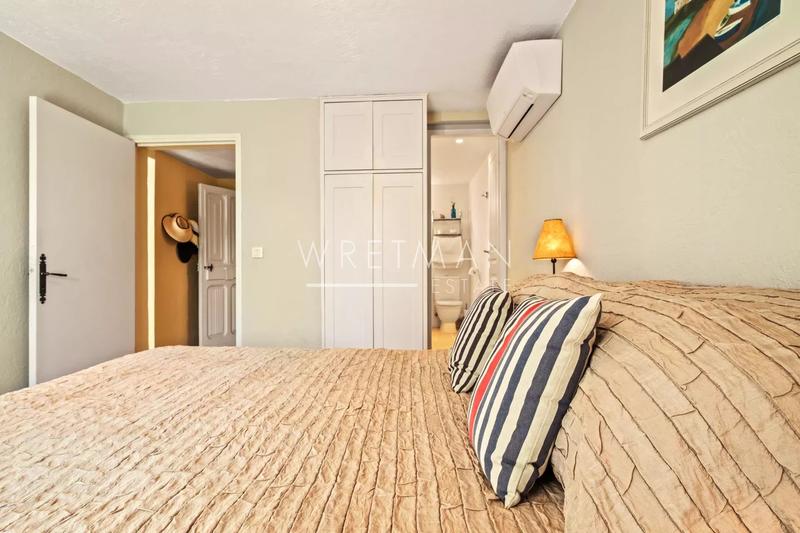 Villa - 192 m² - 9 pièces