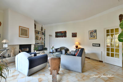 Appartement - 140 m² - 5 pièces