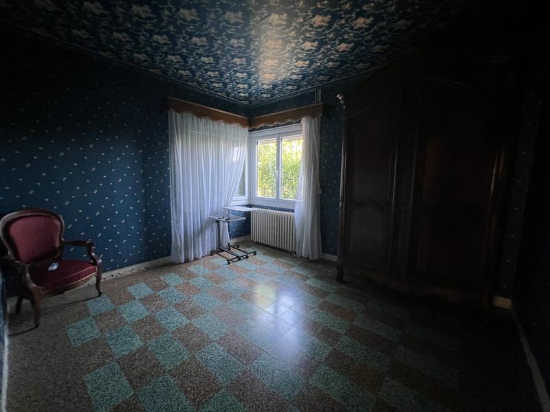 Maison - 137 m² - 7 pièces