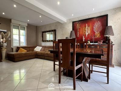 Maison de ville - 118 m² - 5 pièces