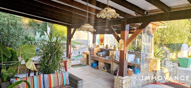 Villa - 202 m² - 5 pièces