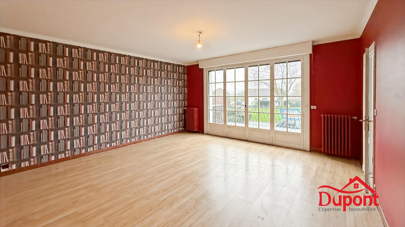 Maison - 236 m² - 10 pièces