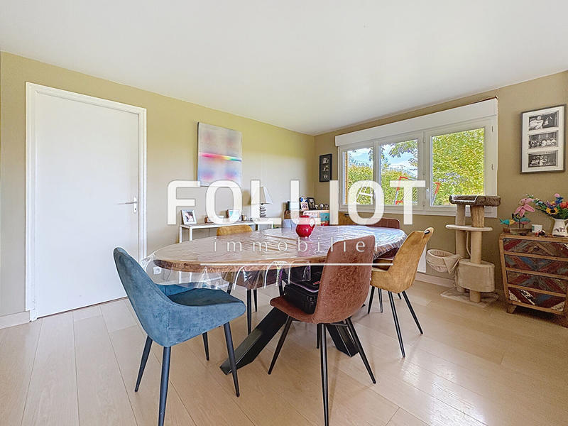 Maison - 142 m² - 7 pièces