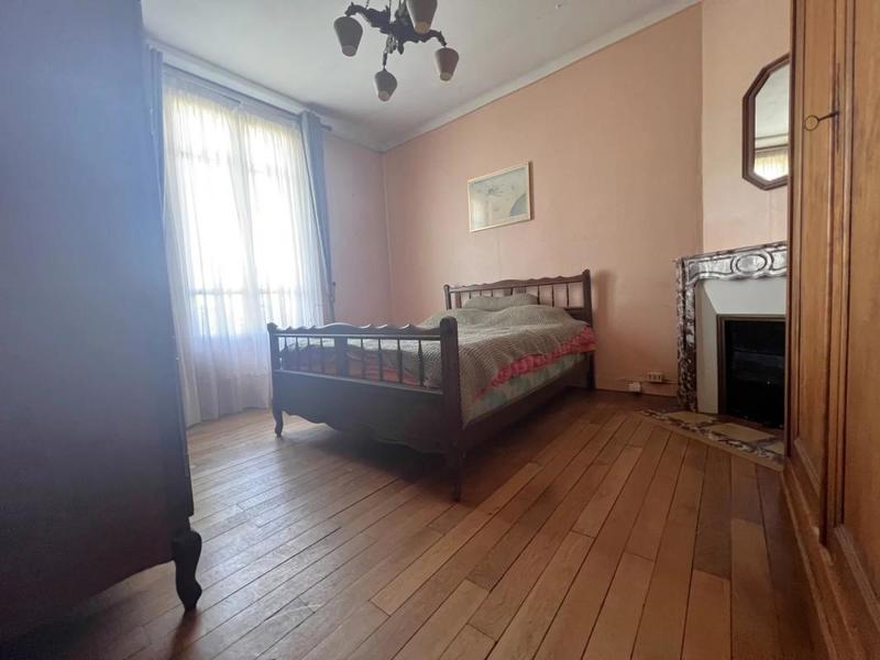 Maison - 96 m² - 5 pièces