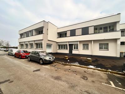 Immeuble - 228 m² - 14 pièces