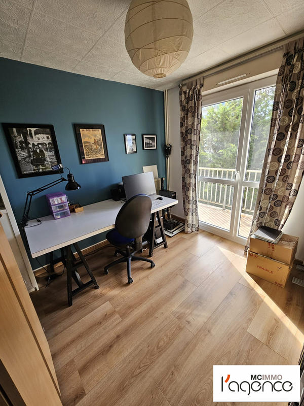 Appartement - 81 m² - 4 pièces