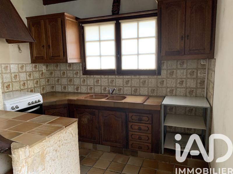 Maison - 495 m² - 4 pièces