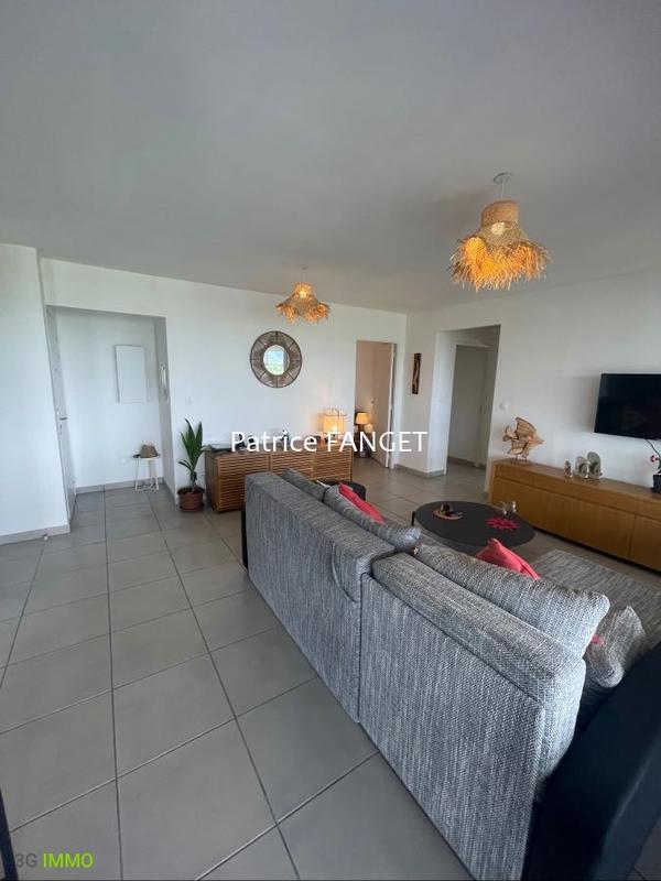 Appartement - 80 m² - 4 pièces