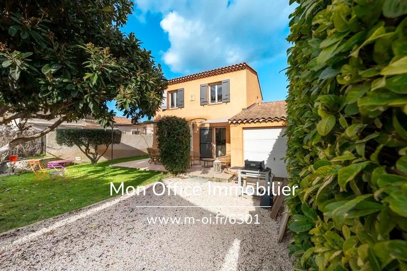 Maison - 105 m² - 4 pièces