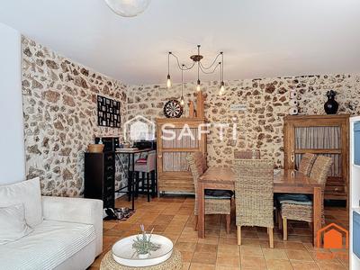 Maison de village - 86 m² - 5 pièces