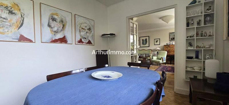 Maison - 200 m² - 6 pièces