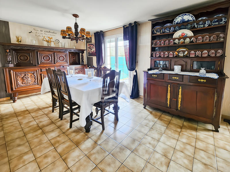 Maison - 110 m² - 7 pièces