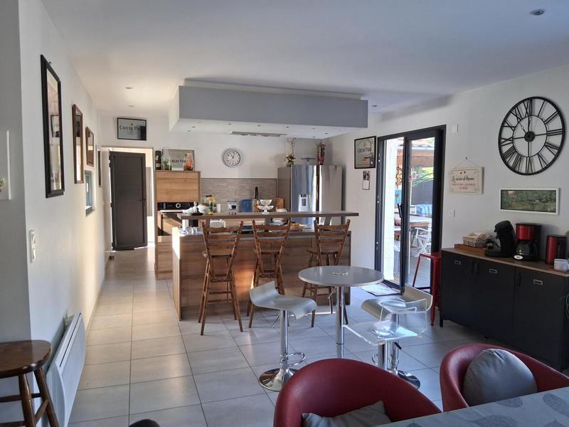 Maison - 140 m² - 6 pièces