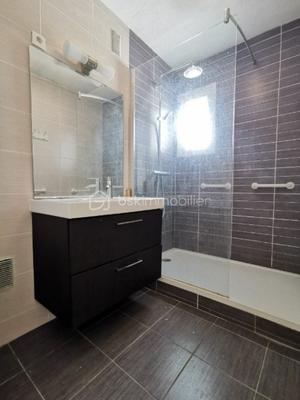 Appartement - 93 m² - 4 pièces