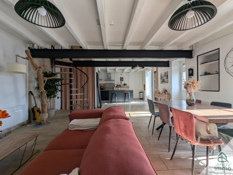 Maison - 147 m² - 5 pièces