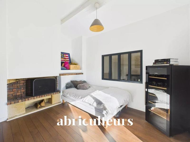 Propriété - 252 m² - 8 pièces