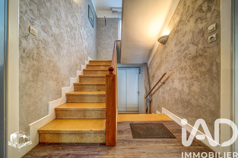 Maison - 146 m² - 8 pièces