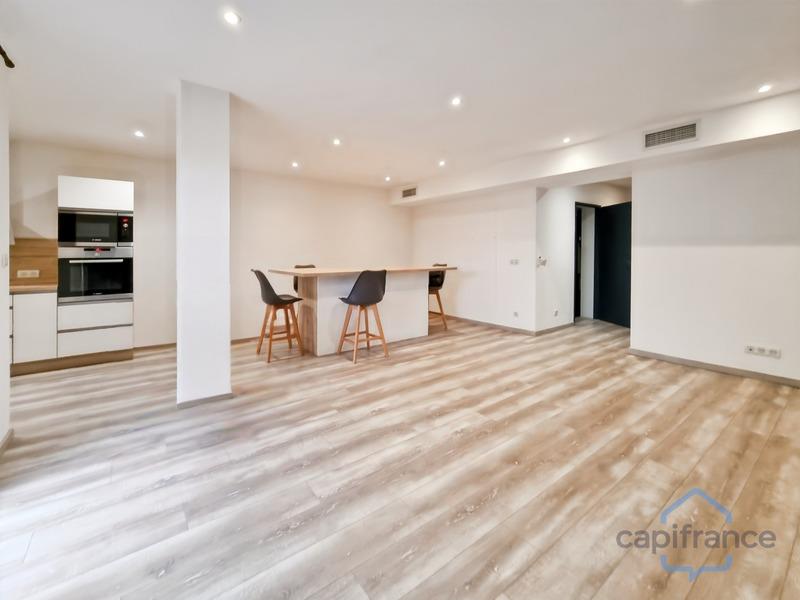 Maison - 84 m² - 4 pièces