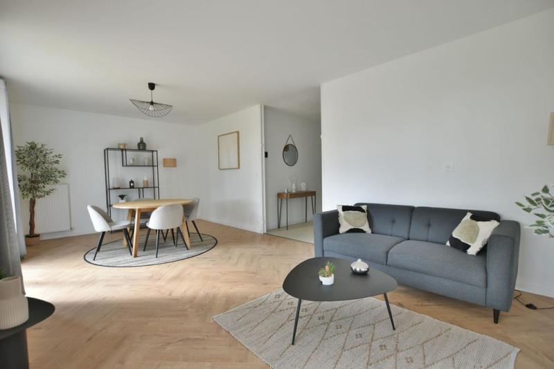 Maison - 142 m² - 6 pièces