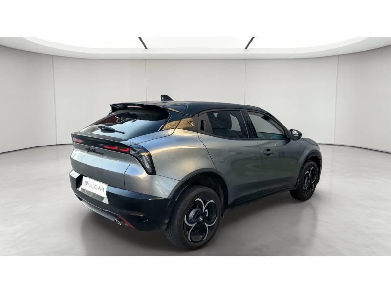 Alfa Romeo Junior 1.2 Ibrida 145 ch eDCT6 Q4 Premium