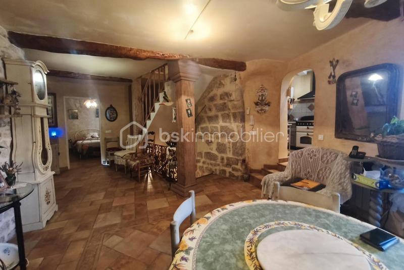 Maison ancienne - 152 m² - 7 pièces