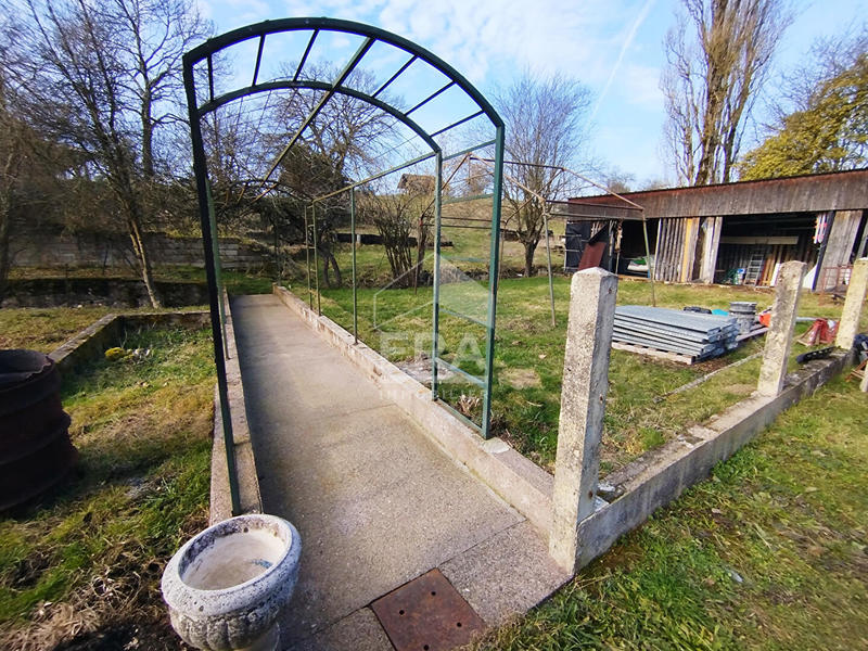 Maison - 161 m² - 10 pièces