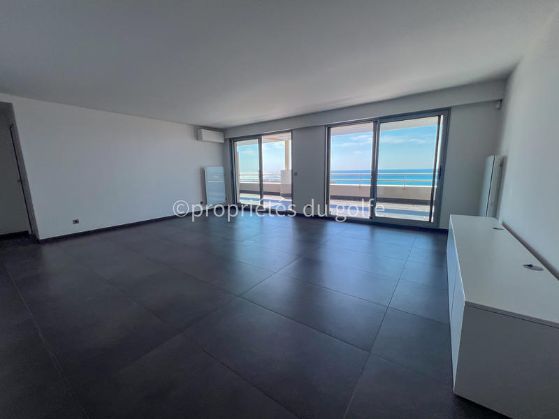 Appartement - 84 m² - 3 pièces